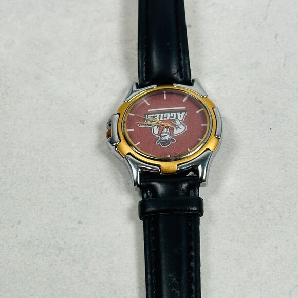 New Mexico State Watch Mens 38mm Aggies Red Two Town Leather Band New Battery - Picture 3 of 10